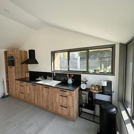 Little House -4 Pers- 1h Paris Holiday home *